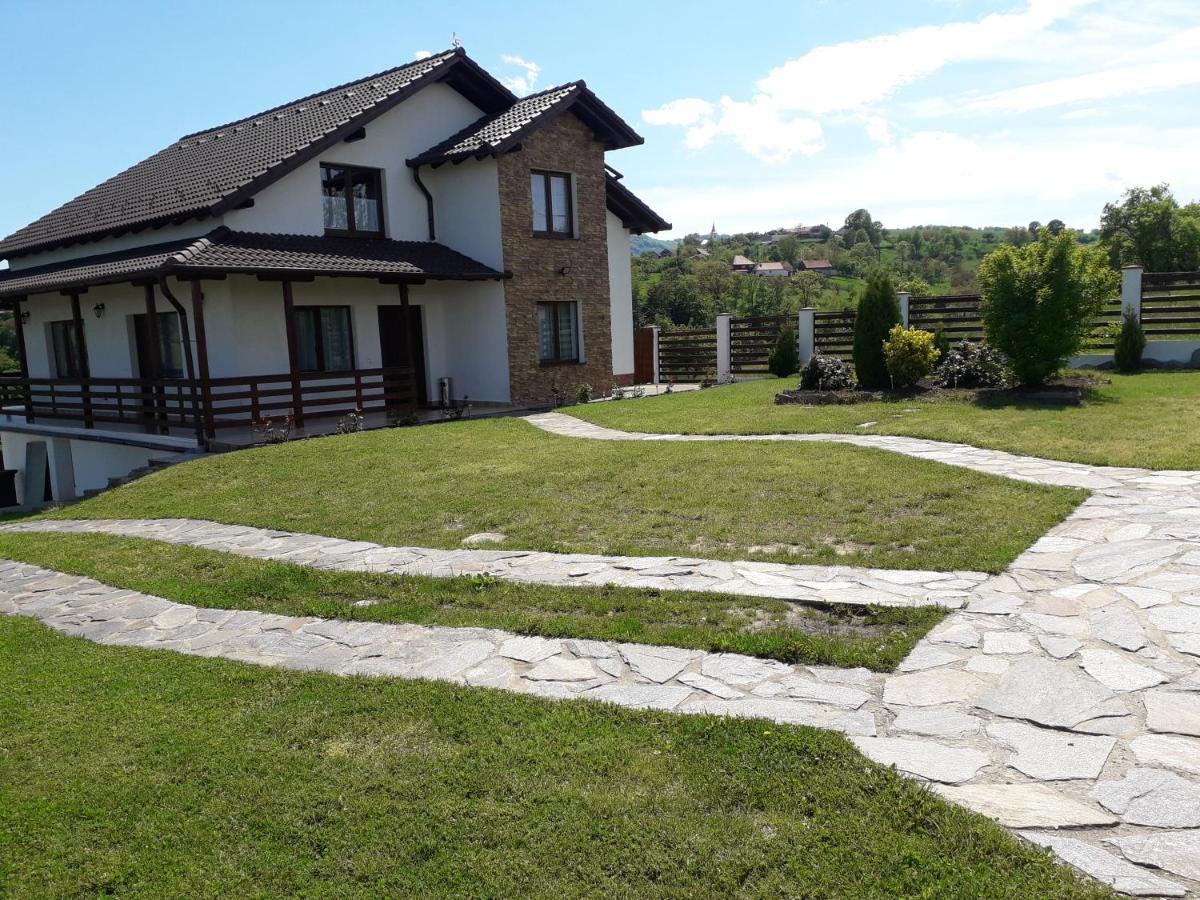 Vila Aloman Себеш Екстер'єр фото